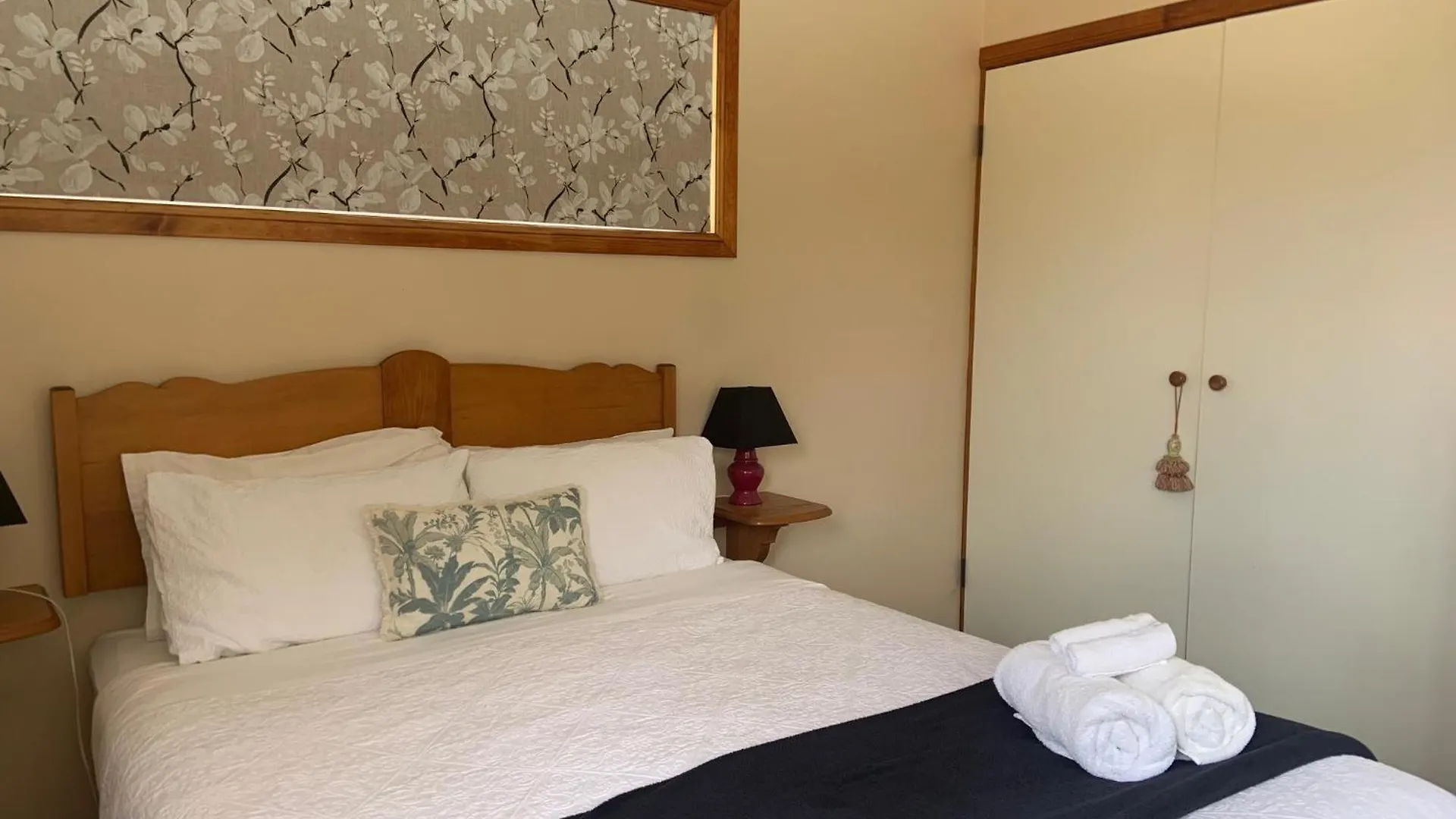 Whiskey Gully Cottages Stanthorpe Australia